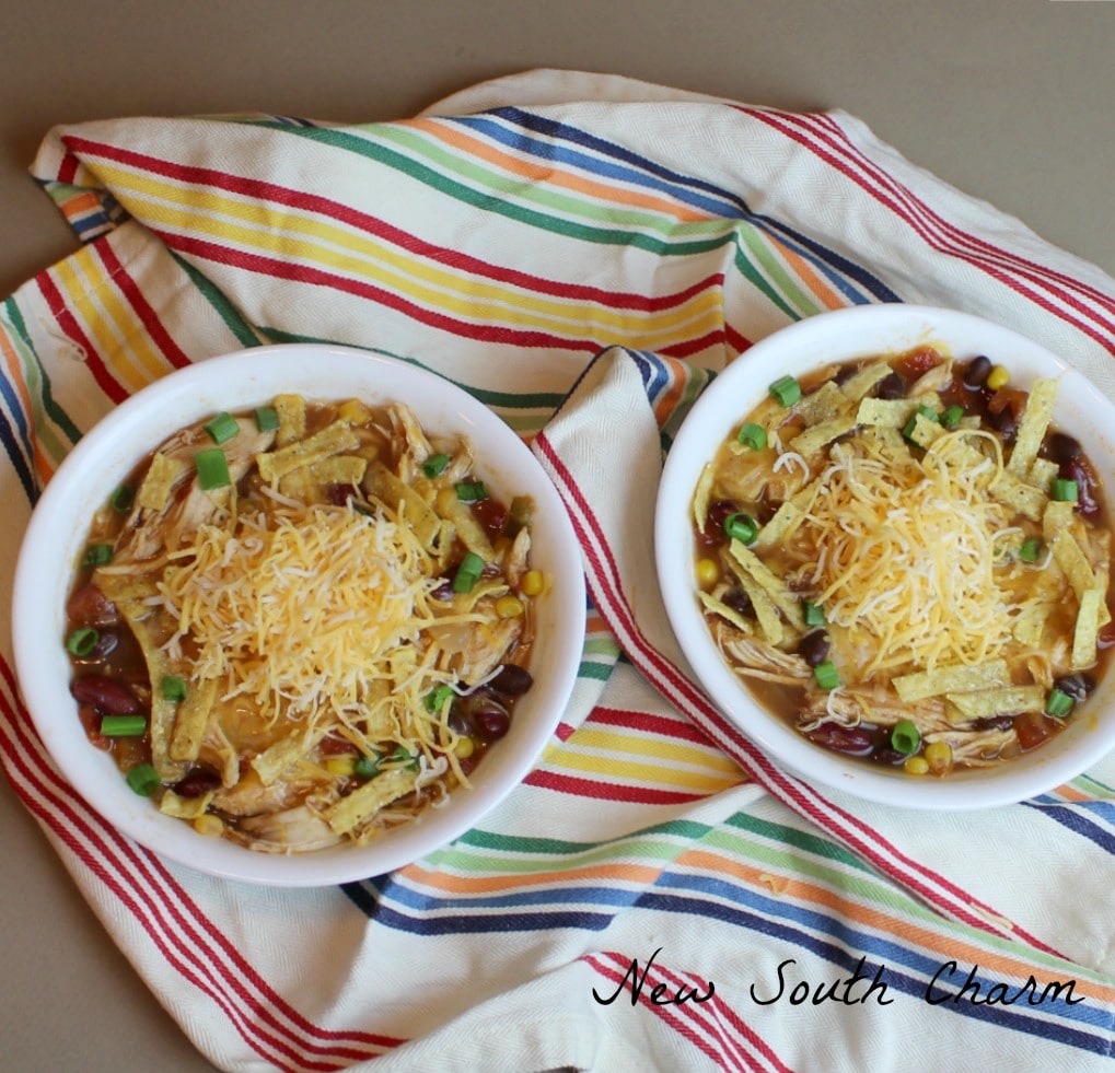 Slow Cooker Chicken Chili Cover