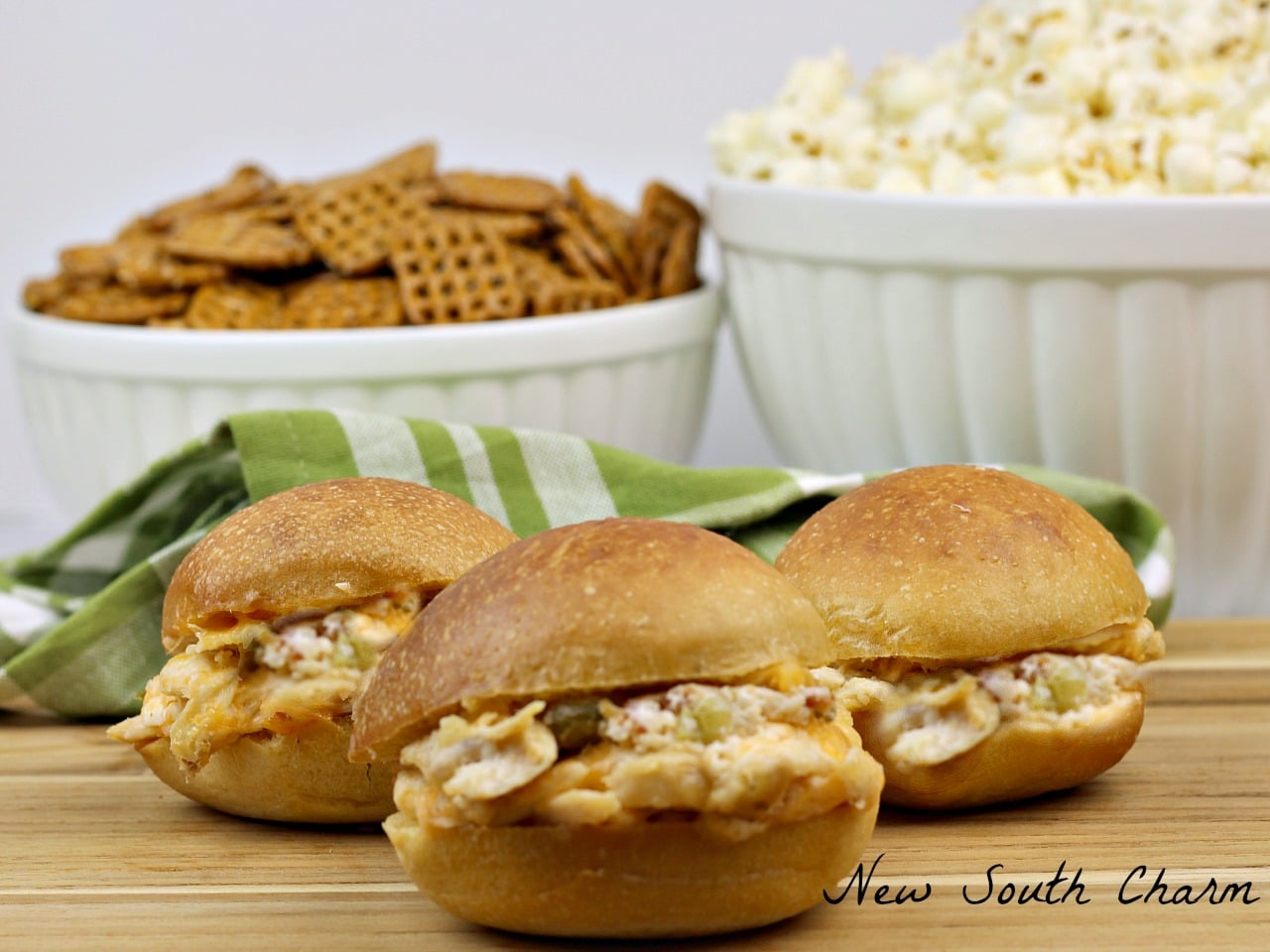 jalapeno-popper-chicken-sliders-ig-2