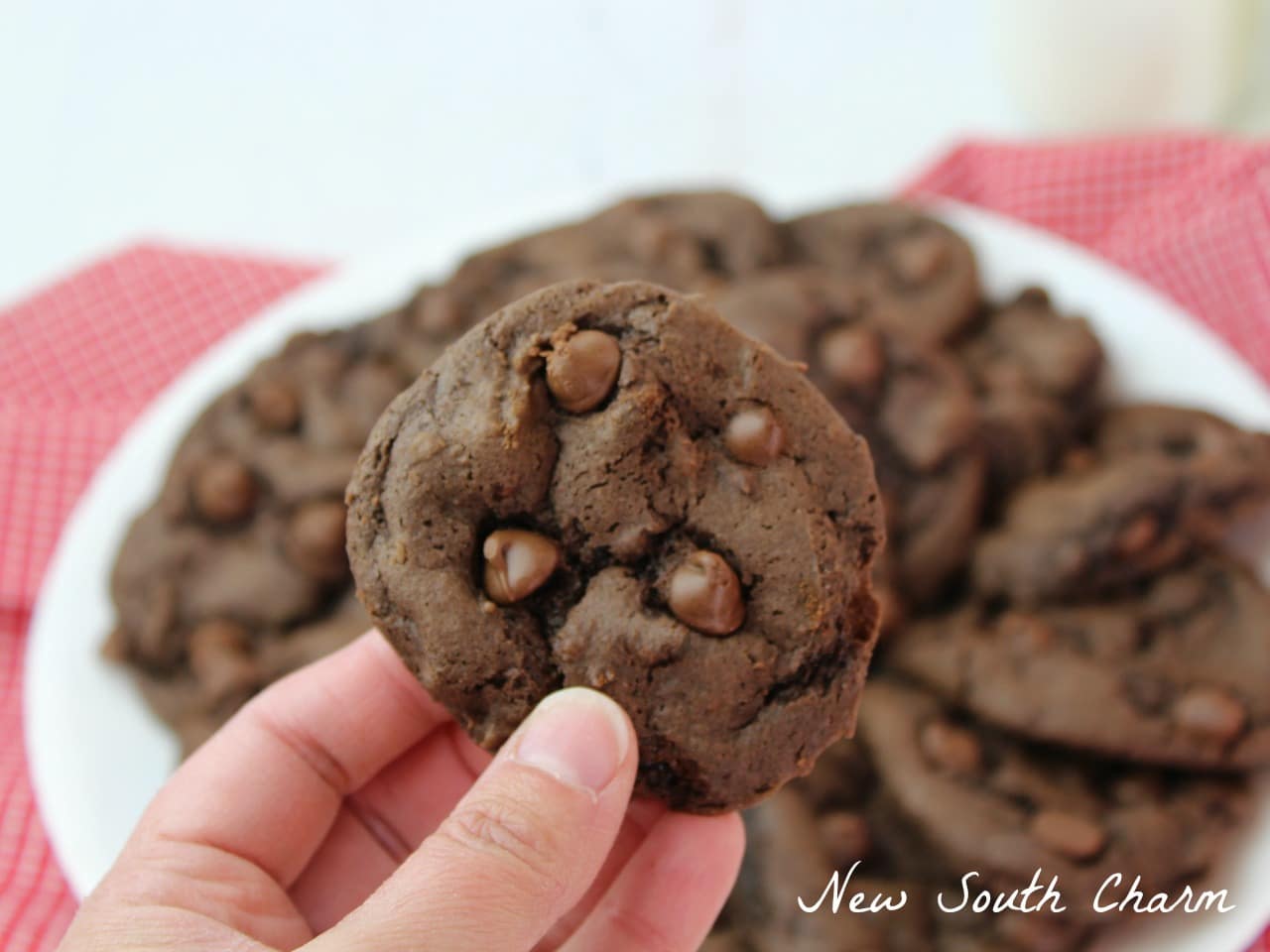 chocolate cookies from cake mix