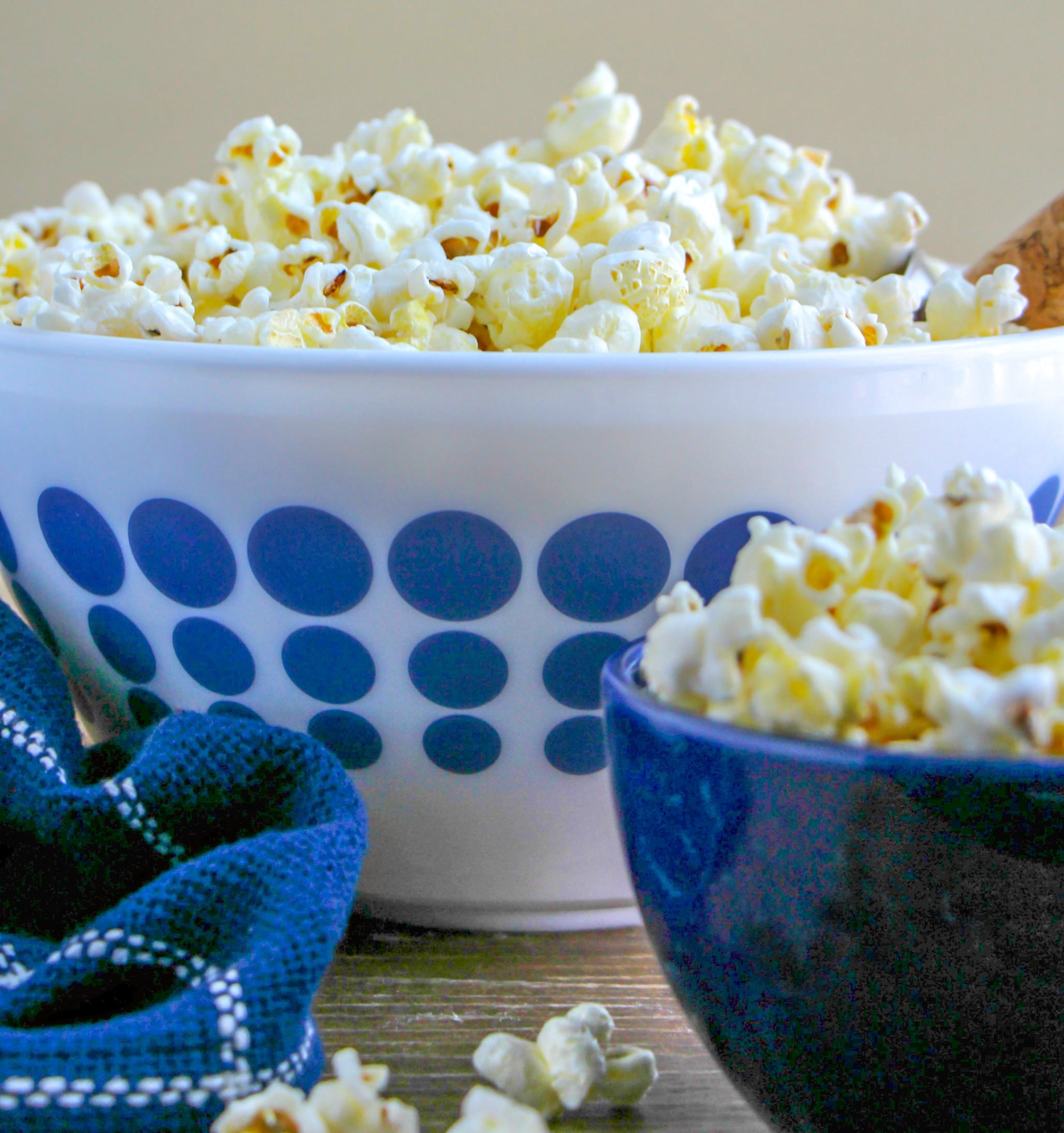 Close of photo a homemade popcorn in blue and white bowls. 